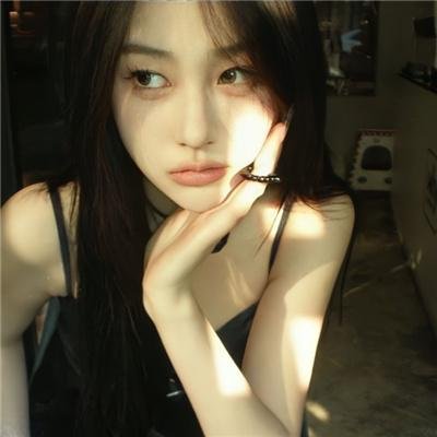 穿到饥荒年，我靠绑定挨骂系统顿顿吃肉